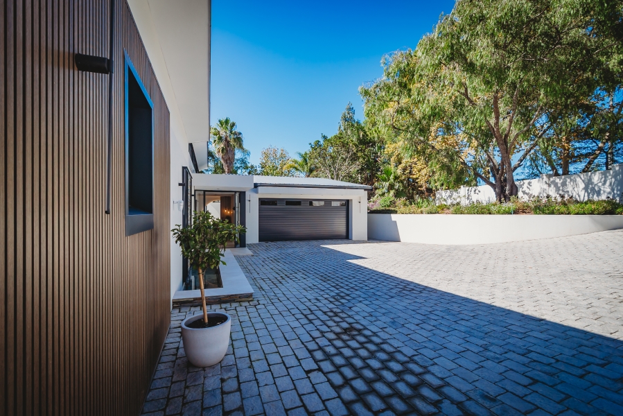 3 Bedroom Property for Sale in Glenwood Western Cape